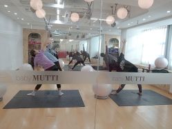 -Your Yoga Pilates·瑜伽普拉提习练室