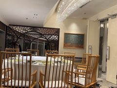 -君庭中餐馆(华强路店)