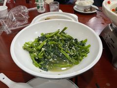 -湖南人家湘菜馆(镇江路店)