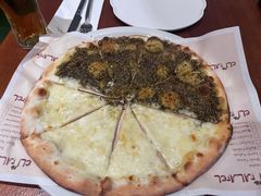 芝士百里香披萨-ELI FALAFEL Lebanese&Mediterranean黎巴嫩美食(富城路店)
