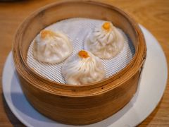 招牌蟹黄小笼包-花悦豆香
