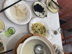 -天乐农家鱼头王(天目湖店)