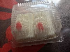 -红宝石·鲜奶小方·海派西点房(南丹店)