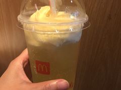 -麦当劳(杭州西湖银泰百货店)
