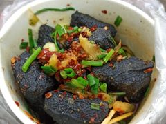 -黑色经典臭豆腐·湖南特产(坡子街店)