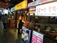 -好吃街美食城(八一广场店)
