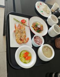 -拾玥国际月子会所(凯宾斯基店)