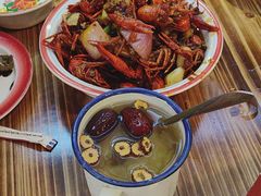 -冶建镜子·老南昌大排档·江西虾王(总店)