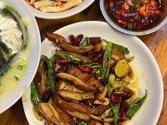 -中和裴氏蹄花(府河路店)