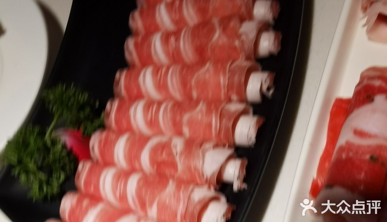 好久没有光顾海底捞了，这次和朋友小聚选择了离家比较近