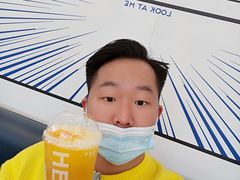 -喜茶(迪士尼小镇DP店)