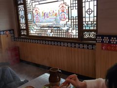 -阿婆情腊排骨火锅(金虹路店)