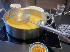 红鱼胶花胶鸡煲-鲜入唯煮·港式海鲜牛肉火锅(金宝街店)