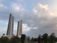 -南京眼步行桥