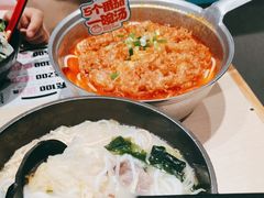 -灵芝妹子海鲜米线(劳动公园店)