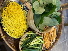 -文昌老街簸箕饭·烤乳猪(大东海店)