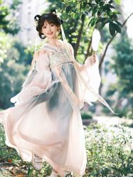 -克拉女神写真馆·匠心定制