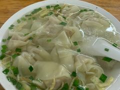 -胖子馄饨坊(天目大厦东南)