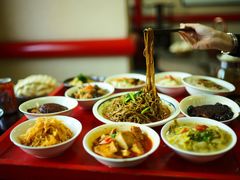 -蓝田九大碗民俗食府(蓝田店)