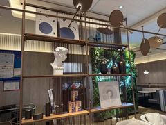 -必胜客(尹山湖歌林公园店)