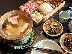 -额尔敦传统涮(公园西路店)