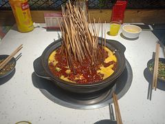-钢管厂五区小郡肝串串香(奥克斯广场锦城万达店)