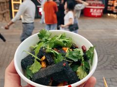 -黑色经典臭豆腐·湖南特产(步行街店)