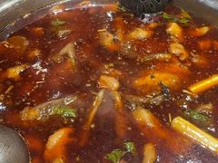 -肖肖酸萝卜鱼火锅(总店)