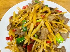 -牛八宝桂林米粉(八里庄店)