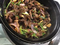 啫啫牛仔骨-石岐乳鸽村(南海第三分店)