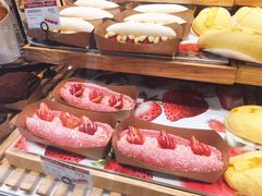 -PARIS BAGUETTE巴黎贝甜(周浦万达店)