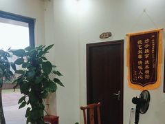 -张钰强中医正骨推拿连锁(唐家人才公寓店)