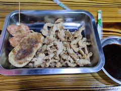 -阿姨小肉摊(同济西苑店)