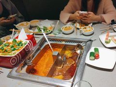 -海底捞火锅(百乐门广场店)