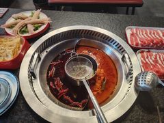 -醉董牛川派鲜肉自选火锅(烟台店)