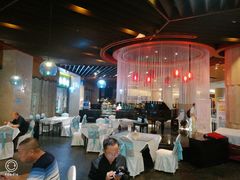 -东方帝景假日酒店