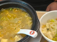 -闫家驴肉老店(华电一校店)