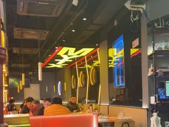 -沪上名羊天下•烤羊腿•东北烧烤•小龙虾(浦东直营总店)