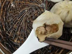 秘制汤包-曼曼汤包(建国西路店)