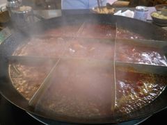 -岗上渣渣老火锅(两路口店)