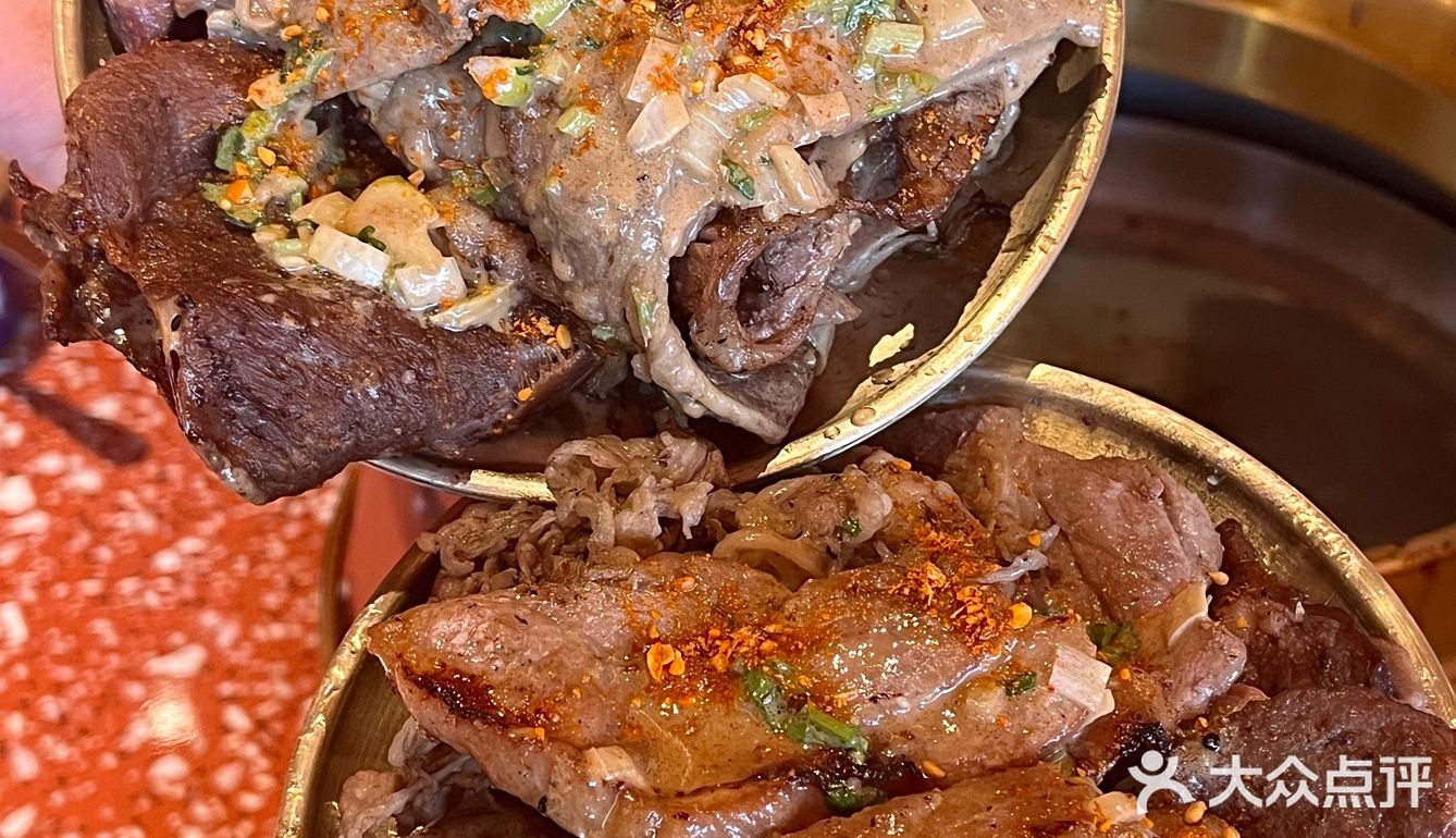 不愧是西塔老太太‼️麻酱烤肉香晕了…