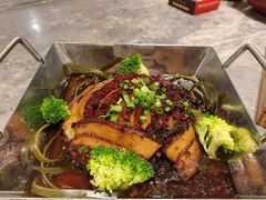 -有红鸡毛店·川菜(建设路店)