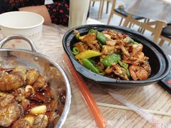 -江城燕子大排档(江汉路步行街店)