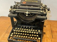 -陆汉斌打字机博物馆