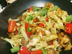 -钟掌勺忘不了地道湘菜(新天地假日广场店)