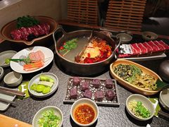 -三出山火锅(南京万象天地店)