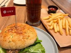 -必胜客(城西银泰店)