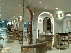 -苏豪路易士·嘉玛发廊