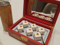 -品海楼·大连海胆锅贴馆(东港店)