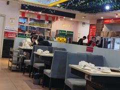 大堂-火辣辣美蛙鱼头自助火锅(仁和路店)